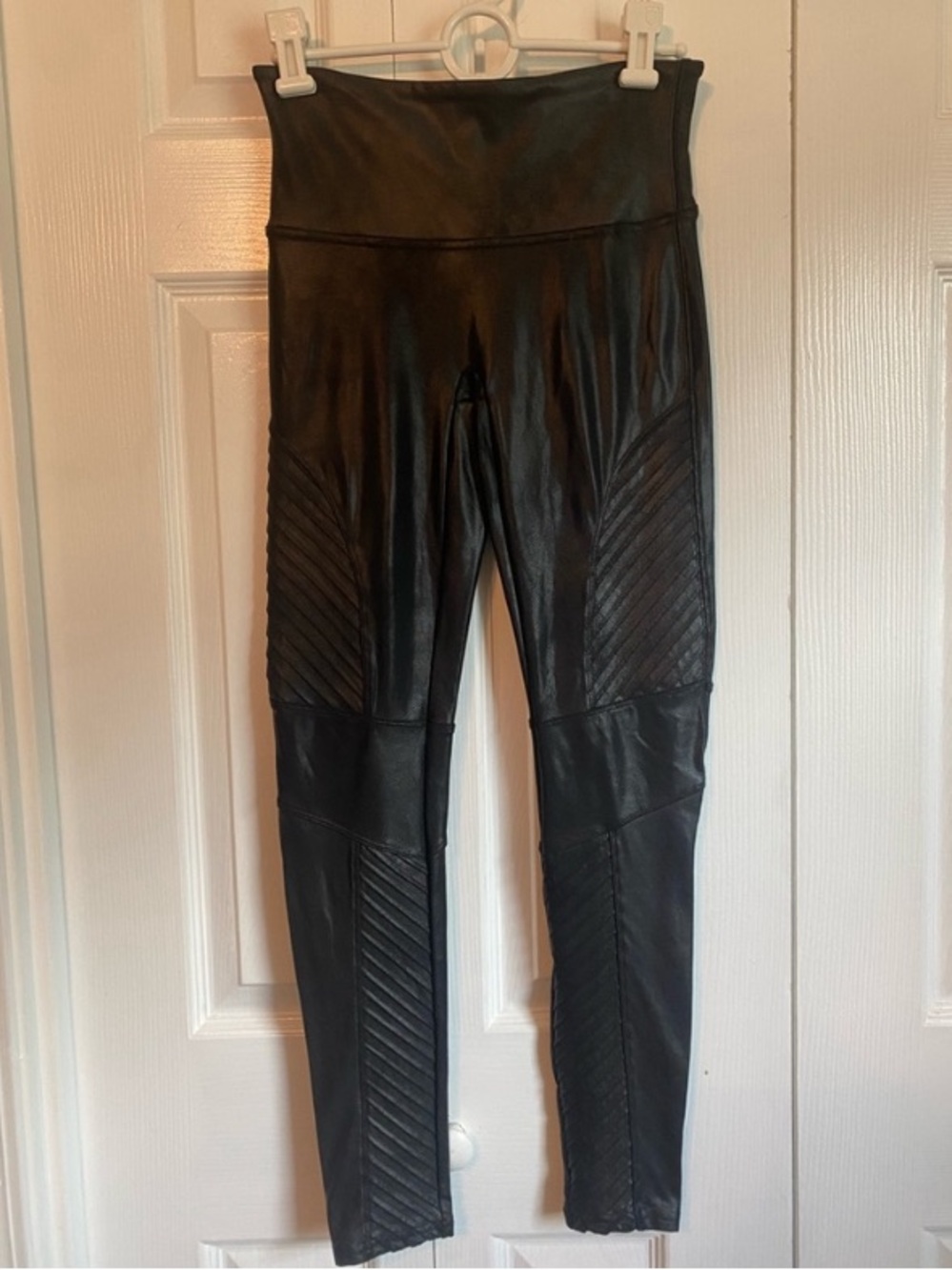 Women's Spanx Black Leggings Workout Yoga Size Medium